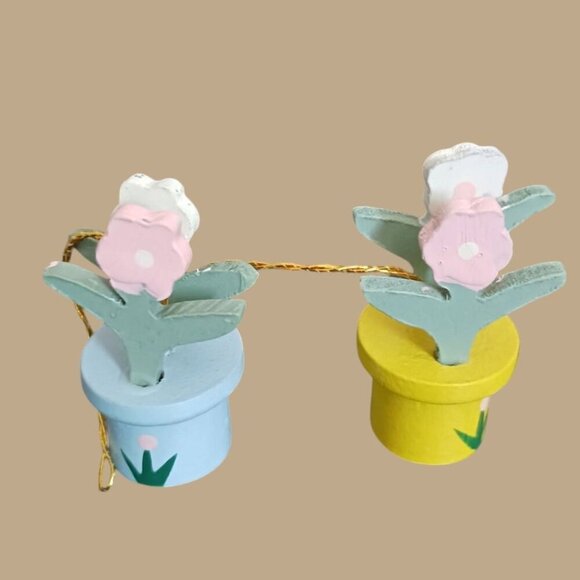 Vtg mini Easter Bunnies Figurines & Decorations Set 10pcs  Pastel Colors - Picture 4 of 10